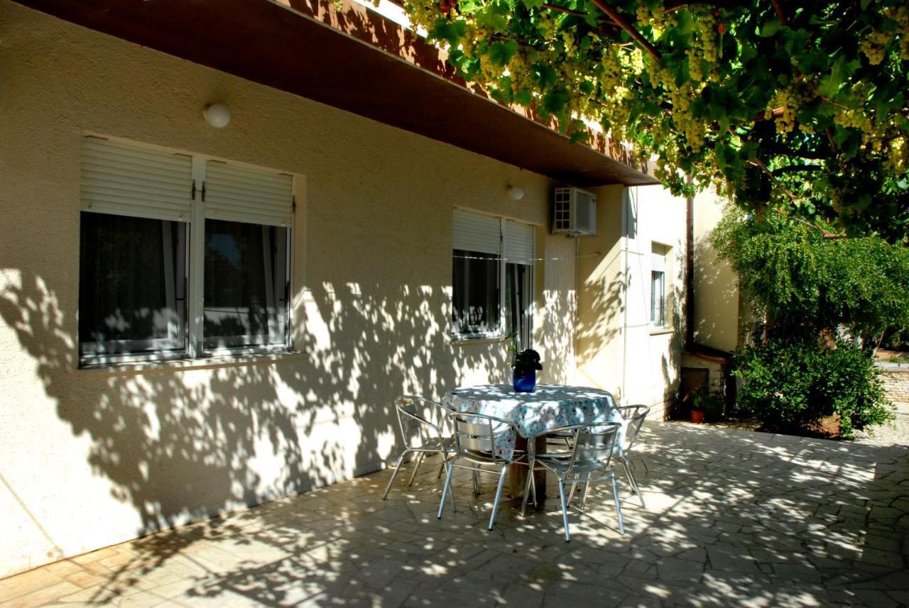 Apartment Valentina Ližnjan Kültér fotó